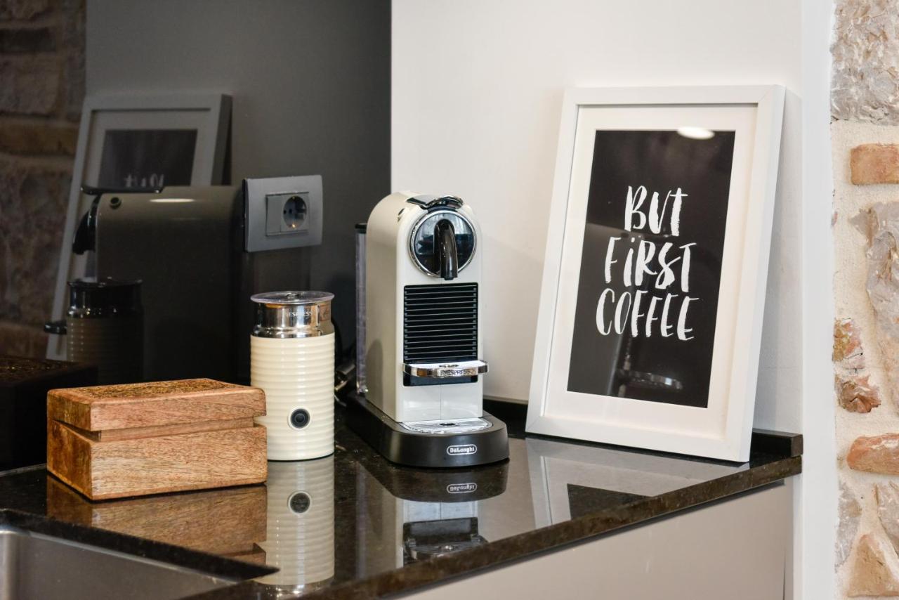 Luxury Apartment Sunce Rovigno Esterno foto